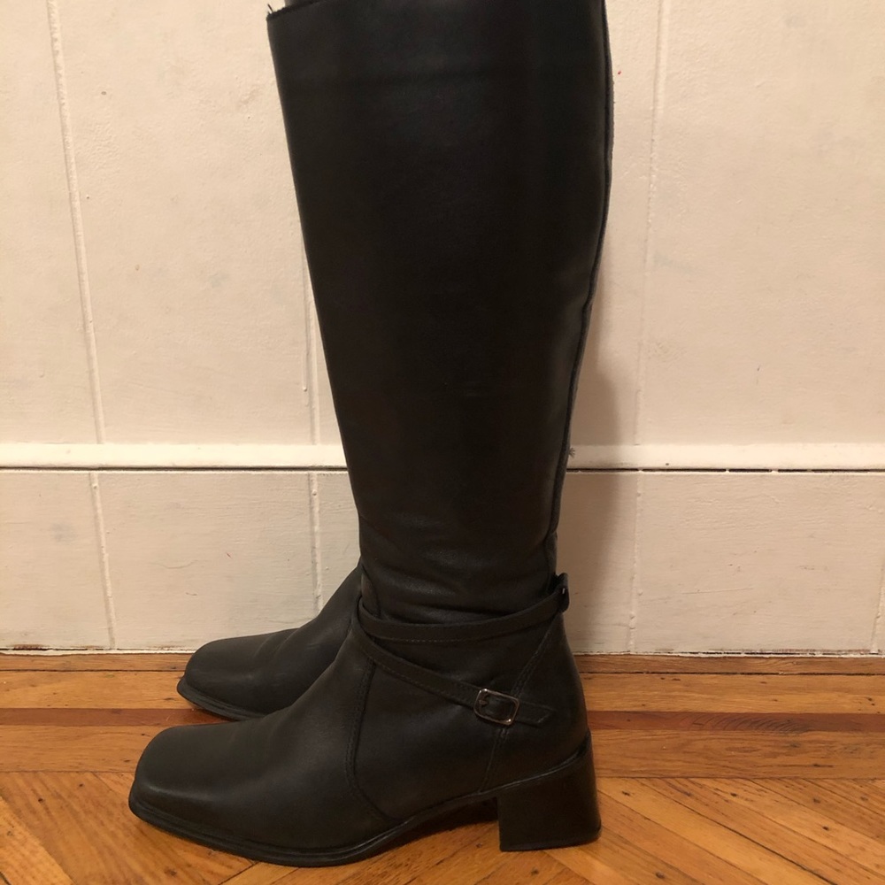 La Canadienne waterproof black boots 7M